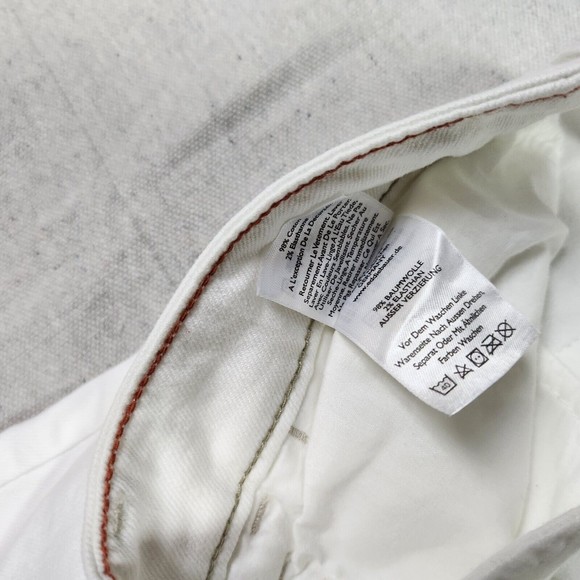 Eddie Bauer Womens Size T16 White Curvy Crop Capri Denim Jeans - Picture 4 of 14